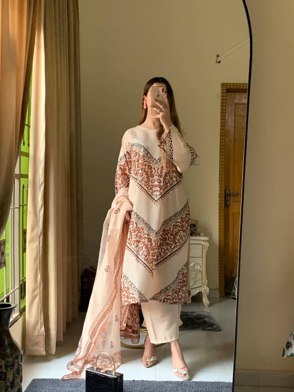 Simran Elegance Stitched 3-Piece Set