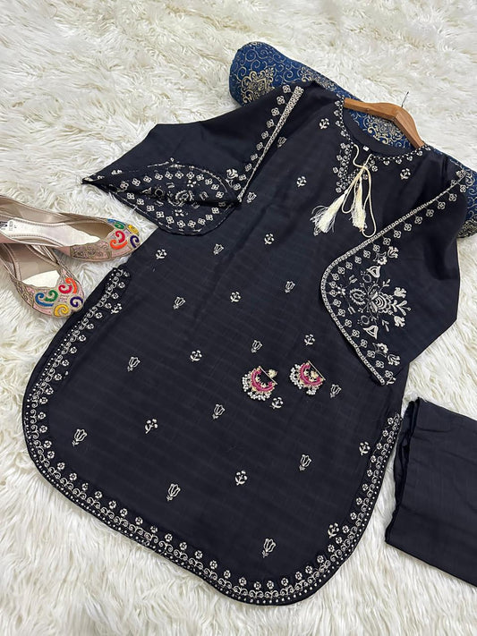 DORIA COTTON LAWN Embroidery 2PC