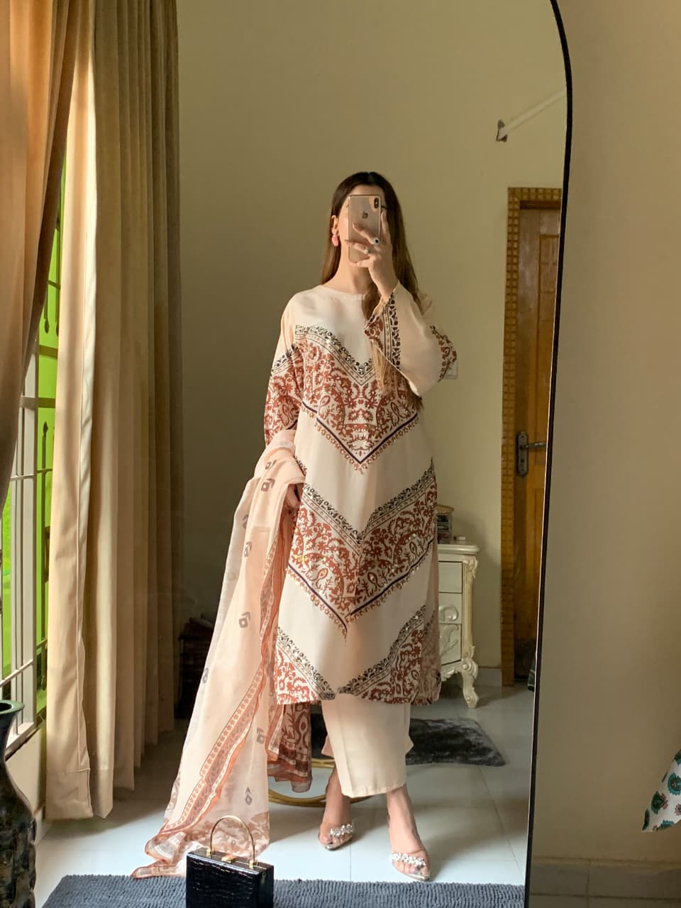 Simran Elegance Stitched 3-Piece Set