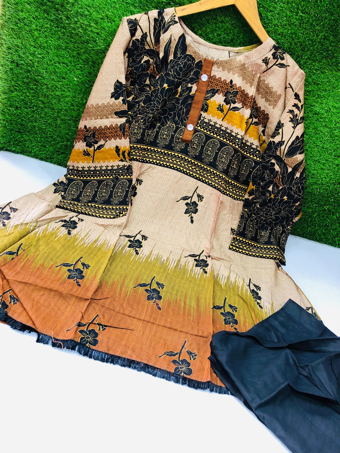 Stitched 2-Piece Set Digital Printed Peplum Froq Outfit