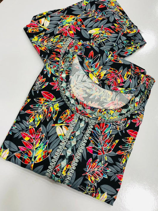 Stitched 2-Piece Set with Elegant Lace Detailing